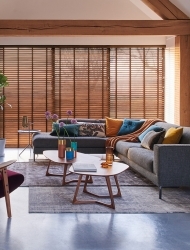 Hunter douglas